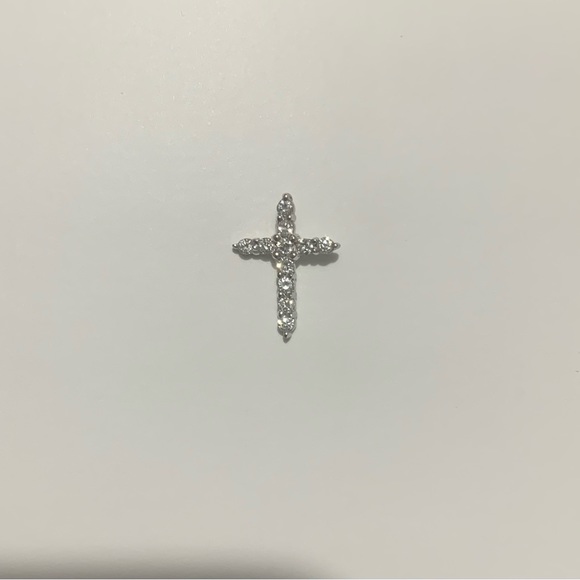 Exclusive Bloomingdale’s Diamond Cross Necklace. - Picture 3 of 11